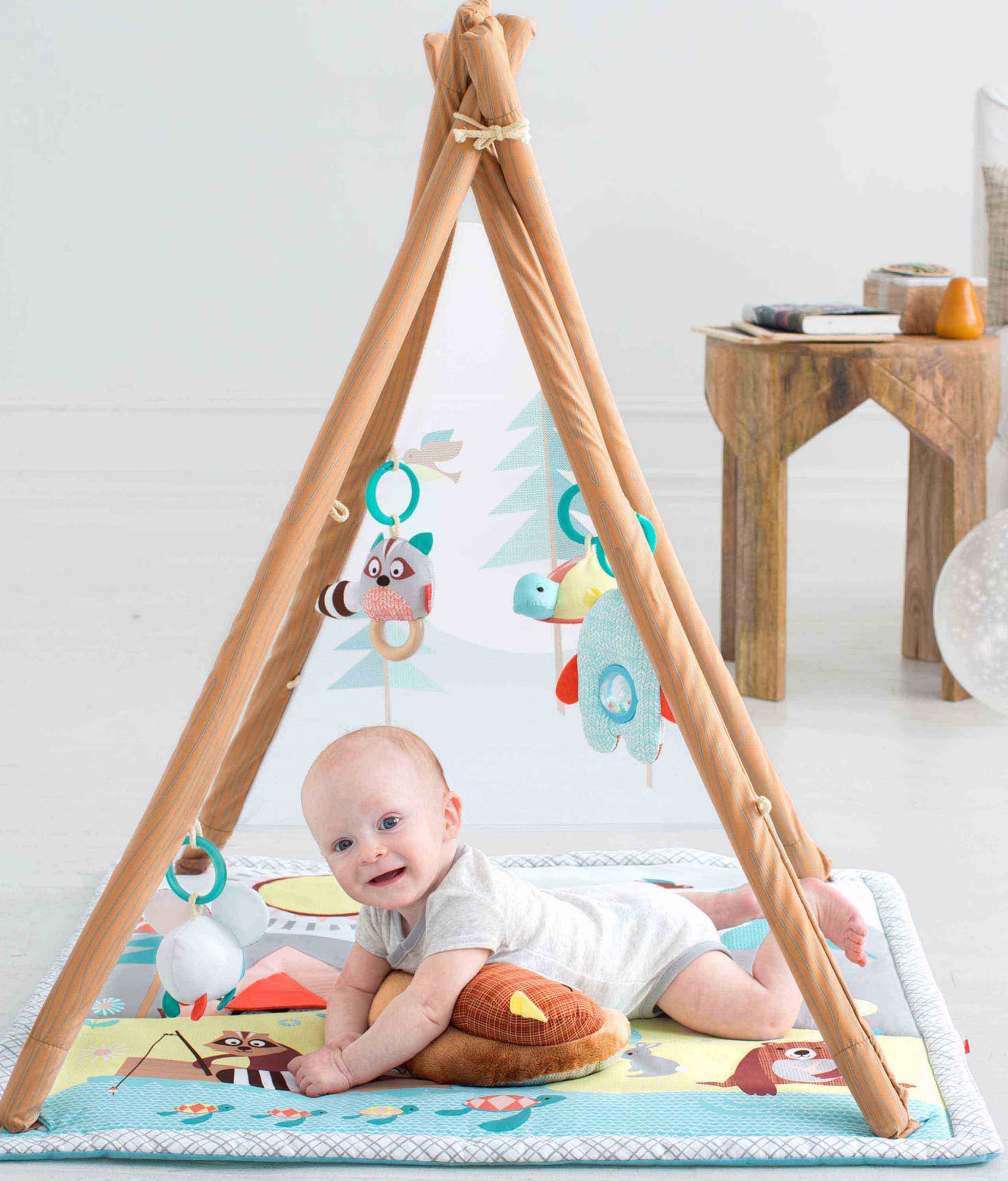 Skip Hop 307900 Camping Cubs Activity Gym Γυμναστήριο Δραστηριοτήτων 29-2907003-03 - Skip Hop