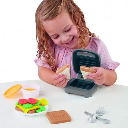Play-Doh Cheesy Sandwich Playset E7623 - Play-Doh