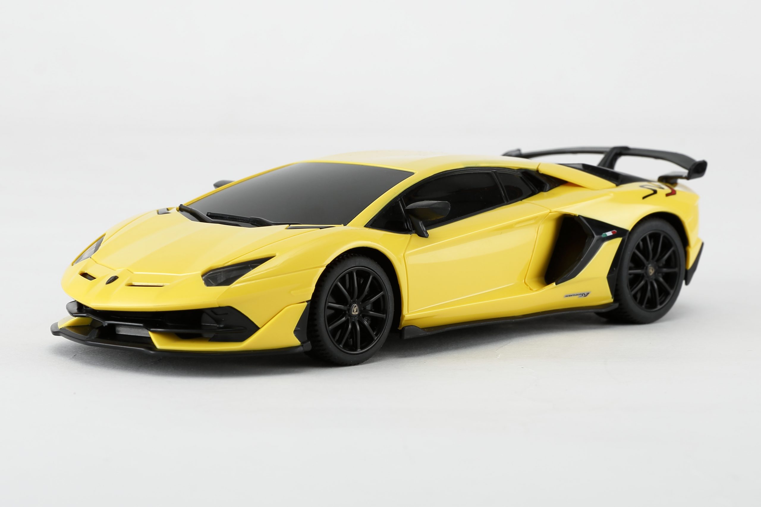 Lamborghini r/c 1:24 - 