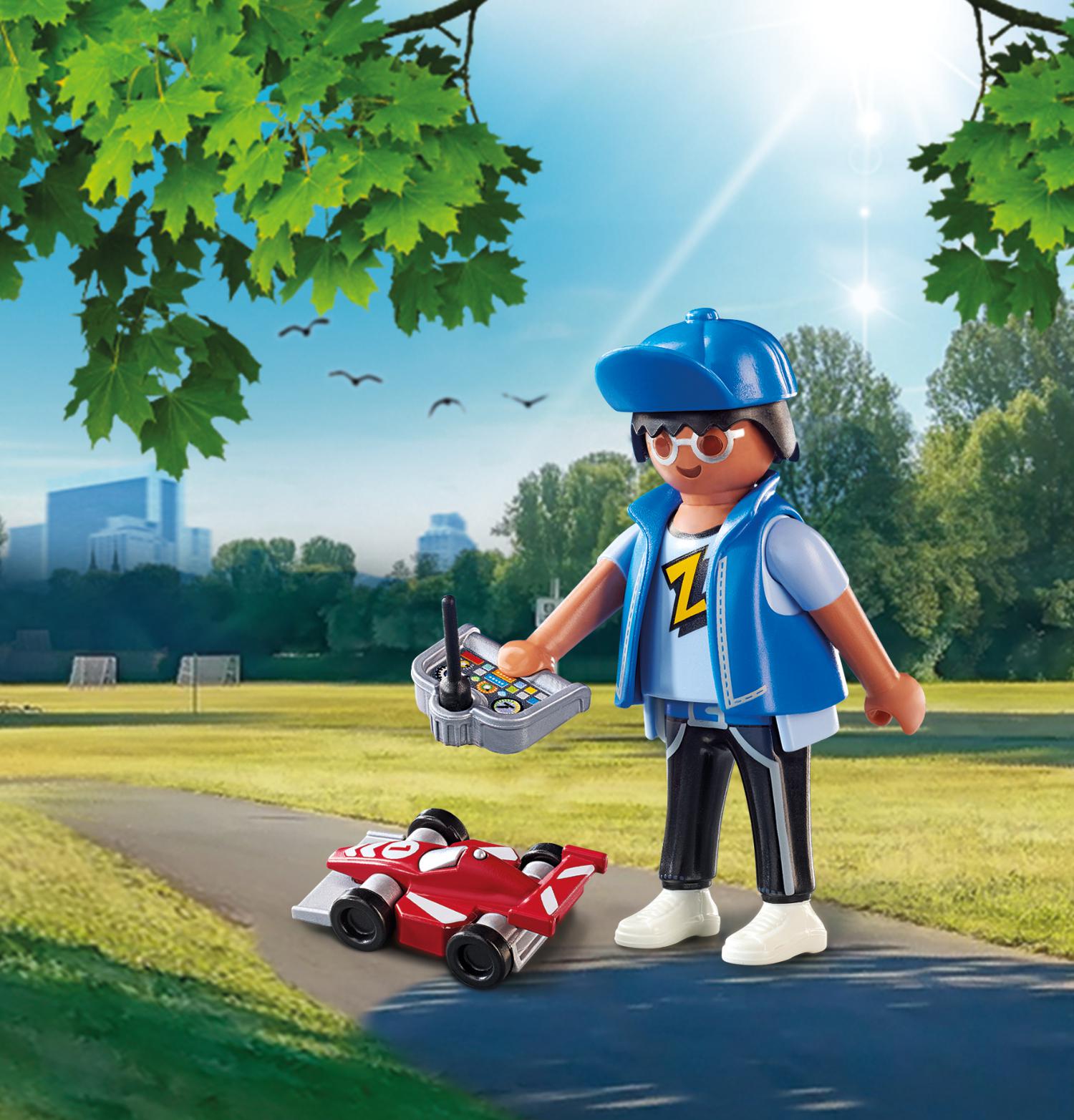 Playmobil Playmo-Friends Αγόρι με τηλεκατευθυνόμενο αυτοκινητάκι 70561 - Playmobil, Playmobil Playmo-Friends