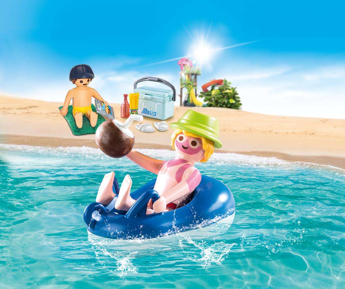 Playmobil Family Fun Παραθεριστής με Φουσκωτή Κουλούρα 70112 φωτογραφία