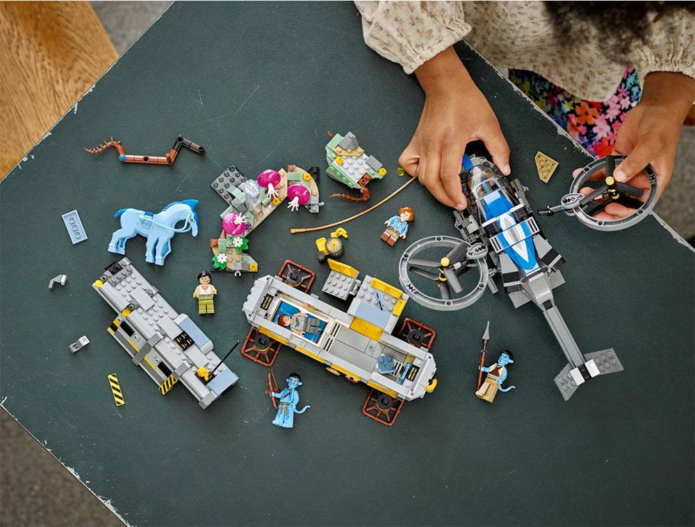 LEGO Avatar Floating Mountains: Site 26 &amp; RDA Samson 75573 φωτογραφία