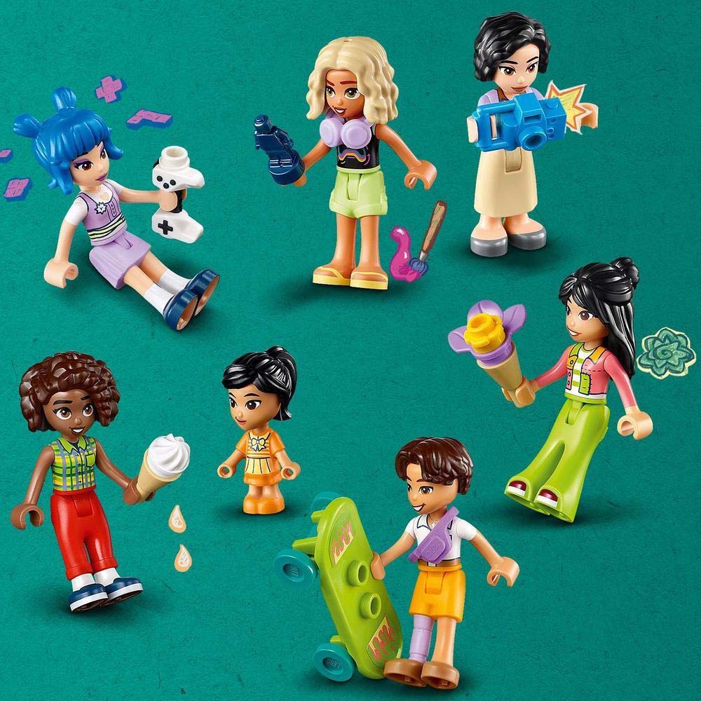 LEGO Friends Heartlake City Shopping Mall 42604 - LEGO