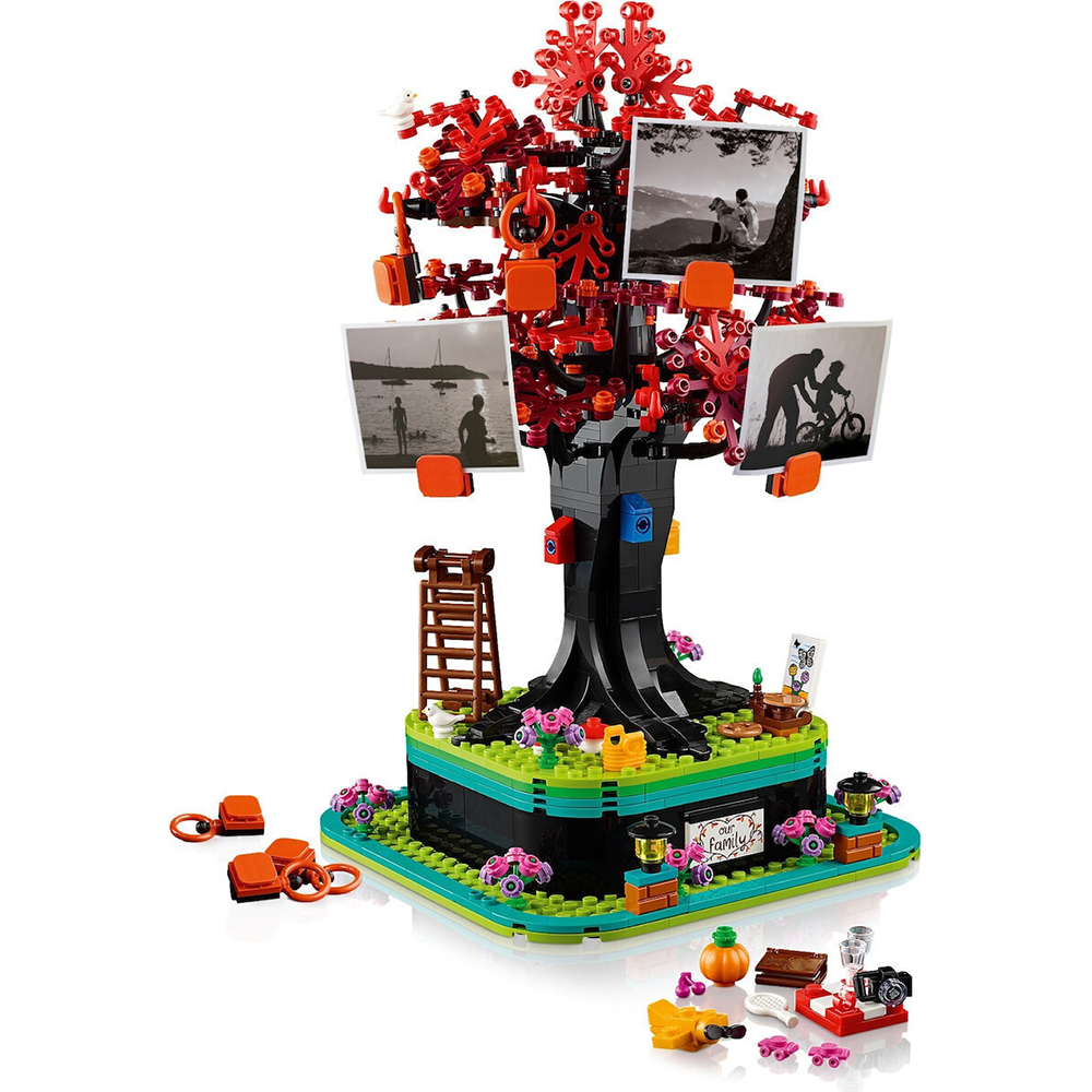 LEGO Ideas Family Tree 21346 - LEGO