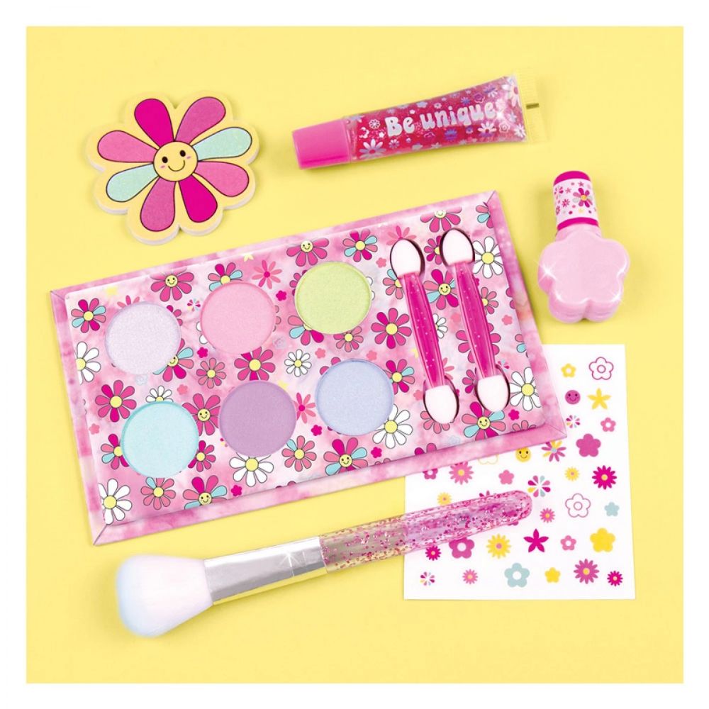 Make It Real - Blooming Beauty Cosmetic Set, 2465 - Make it Real