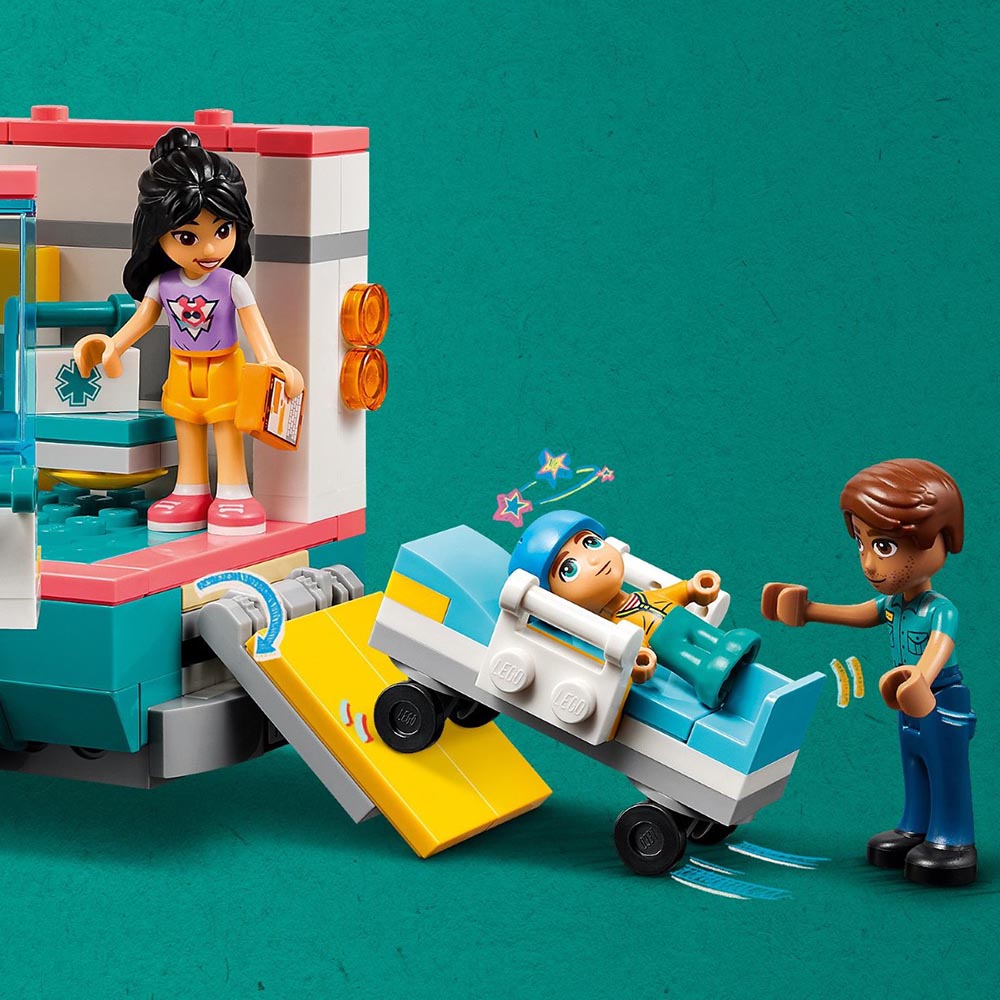 LEGO Friends Heartlake City Hospital Ambulance 42613 - LEGO, LEGO Friends