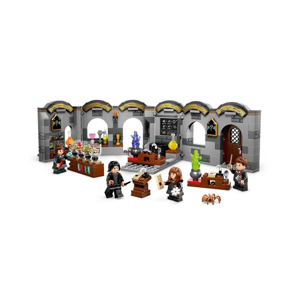 LEGO Harry Potter Hogwarts Castle: Potions Class 76431 - LEGO, LEGO Harry Potter