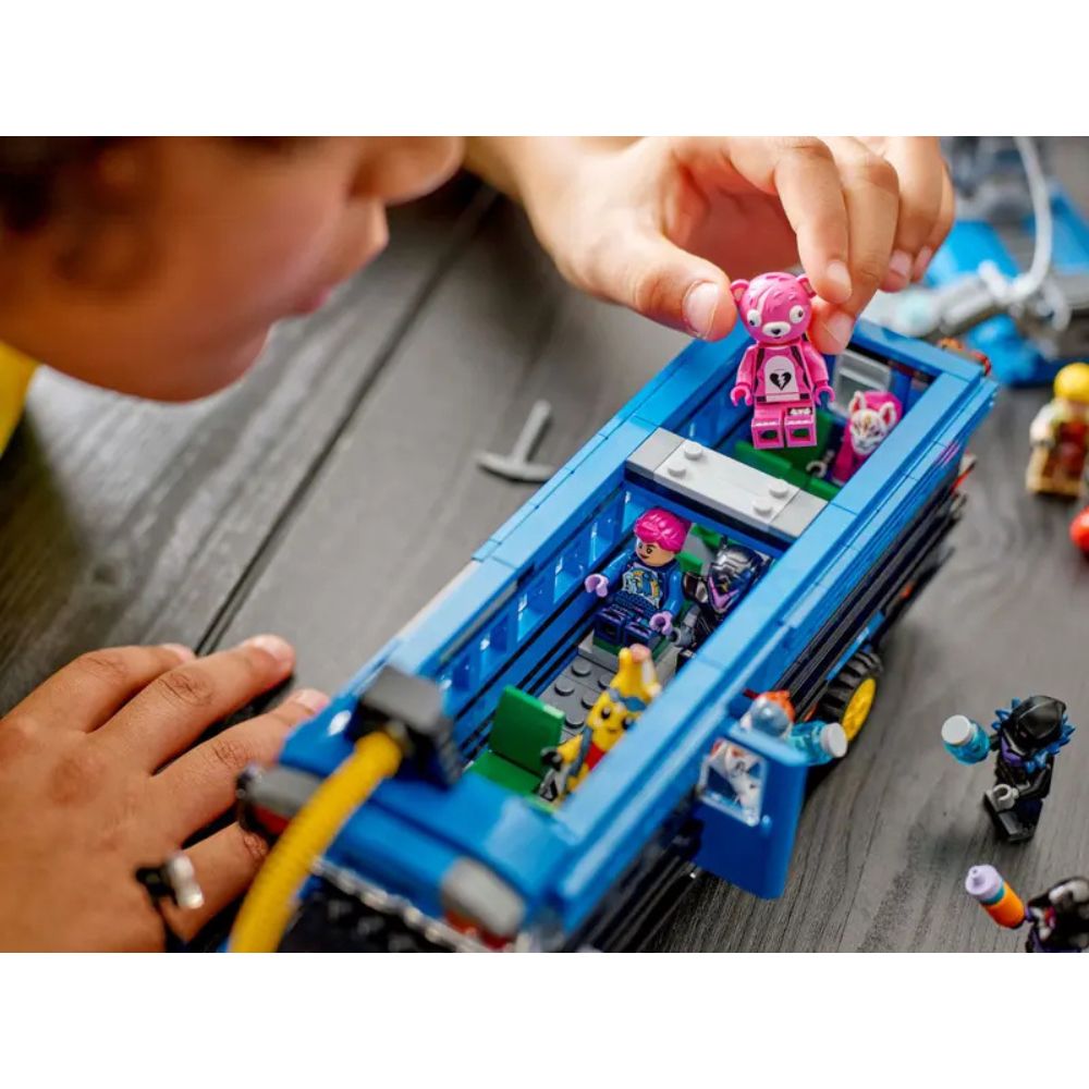 LEGO Fortnite Battle Bus 77073 - LEGO