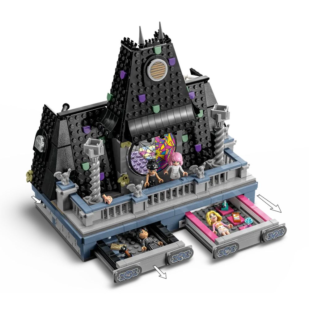 LEGO Wednesday: Wednesday & Enid's Dorm Room 7678 - LEGO