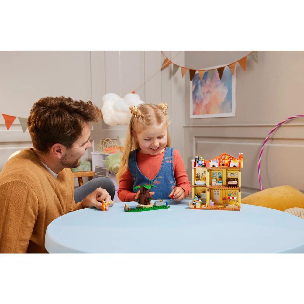 LEGO Bluey's Family House 11203 - LEGO