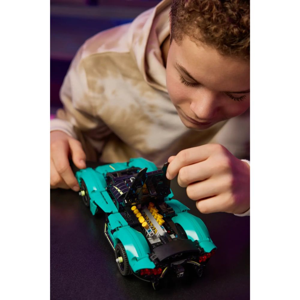 LEGO Technic Aston Martin Valkyrie 42208 - LEGO, LEGO Technic