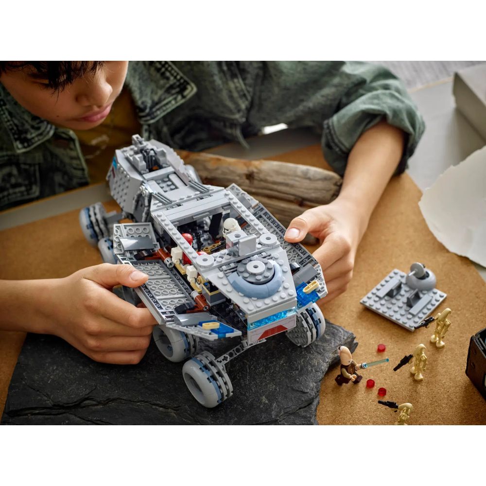 LEGO Star Wars Republic Juggernaut 75413 - LEGO, LEGO Star Wars